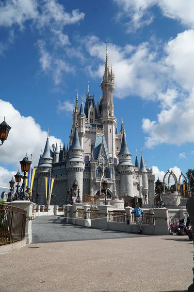 Orlandia Estados Unidos Sep 2018 Castillo Cenicienta Reino Mágico Disney —  Fotos de Stock