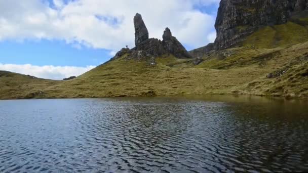 Prachtig Landschap Van Het Meer Bergen — Stockvideo