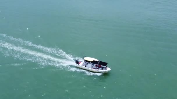 Filmagens Barcos Água Mar — Vídeo de Stock