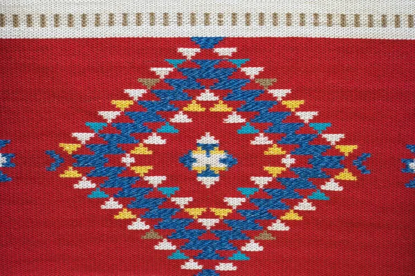 希腊节日期间漂亮的彩色地毯 手工制作 — 图库照片