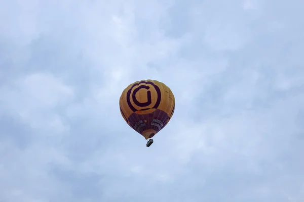Zutphen Nederland Aug 2021 Warme Luchtballon Bij Zonsondergang Contrast Met — Stockfoto