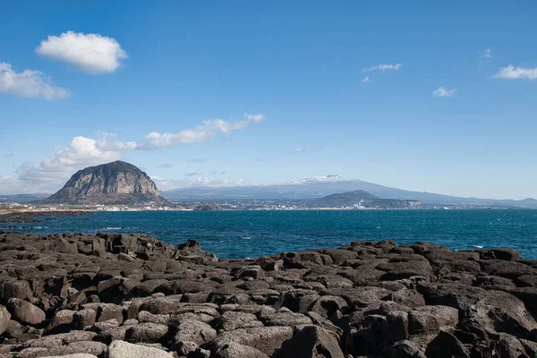 Scenic View Rocky Coast Clear Sky Summertime — Stock Photo, Image