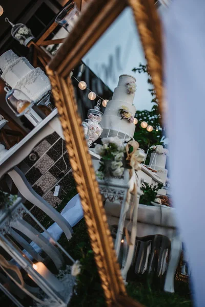 Espelho Decorativo Grama Durante Cerimônia Casamento — Fotografia de Stock