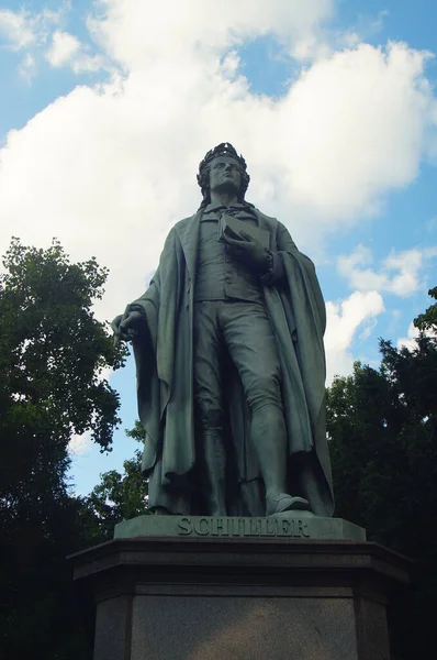 Frankfurt Tyskland Aug 2021 Friedrich Schiller Monument Taunusanlage Park Område — Stockfoto