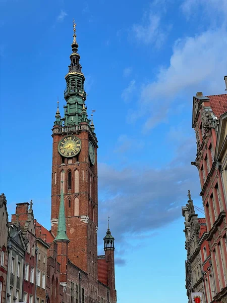 Low Angle Gdansk History Museum Blue Cloudy Sky Morning Gdansk — Stock Photo, Image