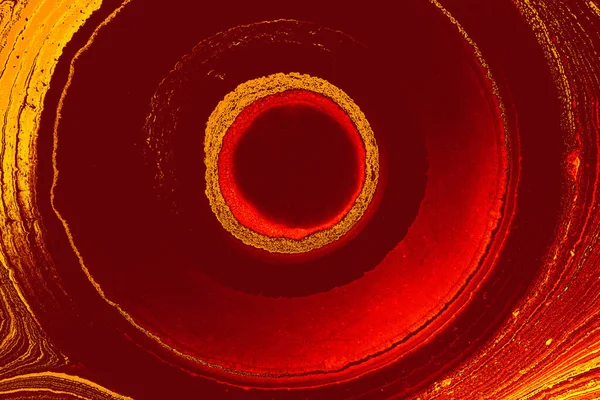 Абстрактный Жидкий Мраморный Фон Рисунком Красных Кругов — стоковое фото