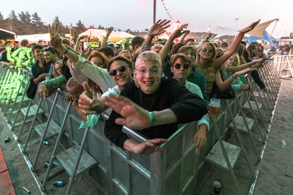 Tisvildeleje Danimarca Lug 2021 Primo Piano Giovani Che Divertono Festival — Foto Stock