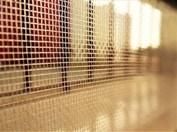 日中の窓のための明確な門の閉鎖ショット — ストック写真