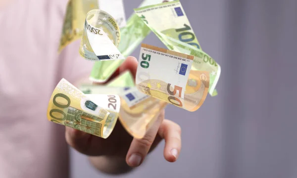 Egy Kéz Ami Eurobankjegyeket Tart Hajában — Stock Fotó