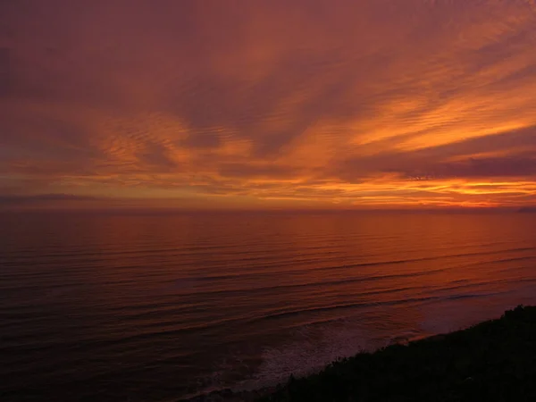 Una Hermosa Vista Una Puesta Sol Sobre Mar — Foto de Stock