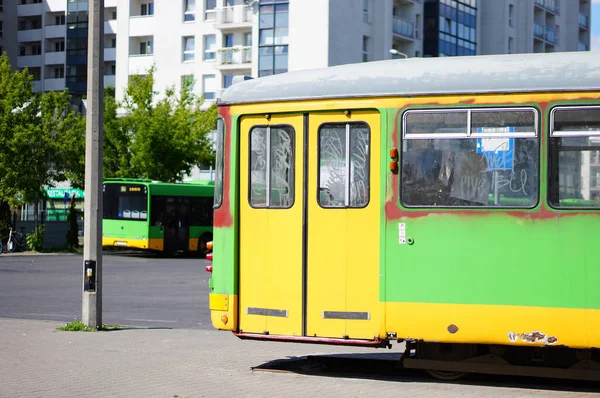 Poznan Polônia Maio 2015 Bonde Fora Ordem Estação Ônibus Rataje — Fotografia de Stock