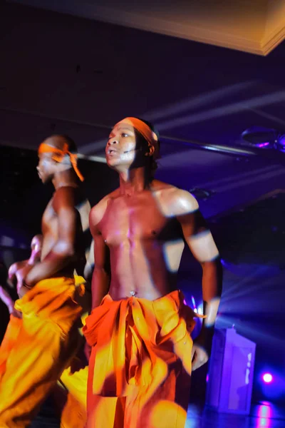 Annesburg Jižní Afrika Května 2019 Tradiční Afričtí Tanečníci Gumáky Oranžovými — Stock fotografie