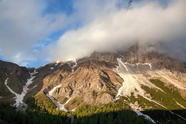 Cloudy Sky Snowy Landscapes Captured High Alps — Stock Photo, Image