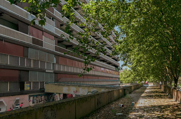 Лондон Объединенный Кингдом Июля 2013 Heygate Estate Large Housing Estate — стоковое фото