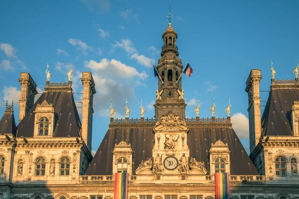 Paris França Nov 2018 Duas Bandeiras Arco Íris Orgulho Penduradas — Fotografia de Stock