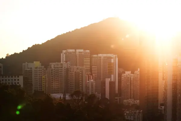 香港日落时高楼大厦的景观 — 图库照片