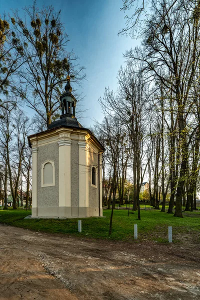 Aufnahme Einer Gemauerten Kapelle Kalvarienberg Auf Dem Berg Anna Woiwodschaft — Stockfoto