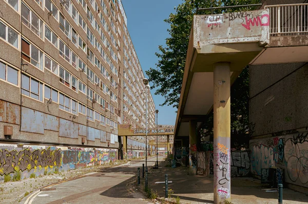 Londres Reino Unido Jul 2013 Heygate Estate Una Gran Urbanización —  Fotos de Stock