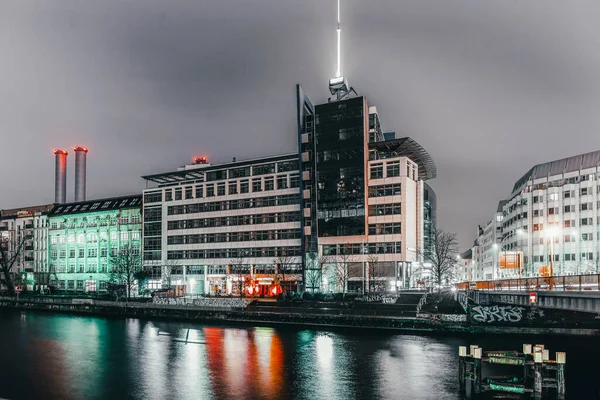 Berlín Německo Prosince 2020 Okouzlující Pohled Večer Osvětlil Pohled Město — Stock fotografie