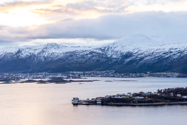 Vista Ciudad Alesund Noruega Día Frío —  Fotos de Stock