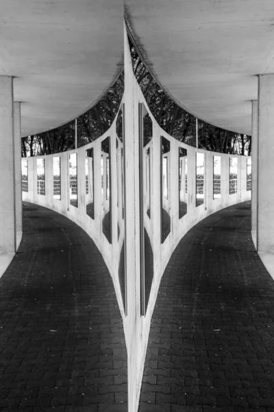 Corredor Duplo Imagem Espelho Suíça — Fotografia de Stock