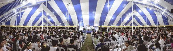 Bacolod Philippines 2019 Grupa Filipińskich Licealistów Zbiera Się Przemówieniu Firmowym — Zdjęcie stockowe