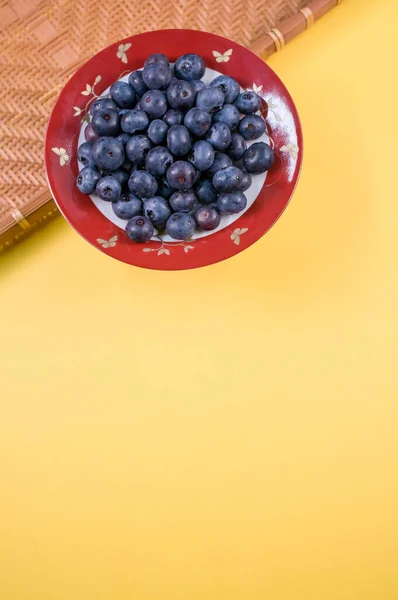 View Sweet Tasty Blueberries Plate Yellow Background Text Space — Stock Photo, Image