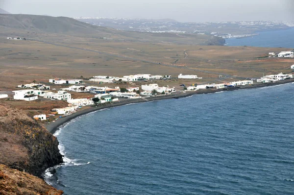 Letecký Nebo Dron Pohled Vesnici Pobřeží Lanzarote — Stock fotografie