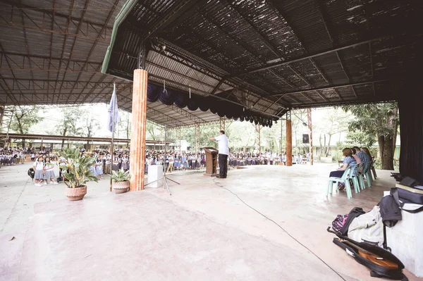 Bacolod Philippines Mar 2019 Grupa Filipińskich Licealistów Zbiera Się Przemówieniu — Zdjęcie stockowe