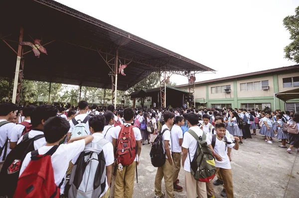Bacolod Philippines Mar 2019 Група Філіппінських Старшокласників Які Збираються Корпоративної — стокове фото