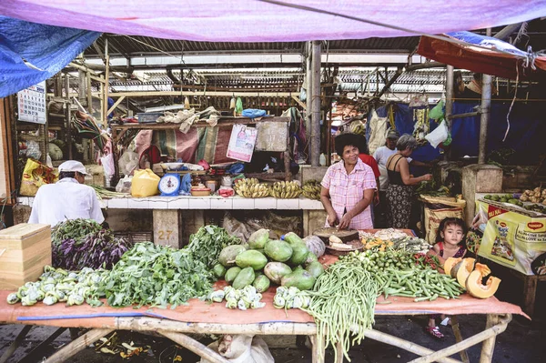 Bacolod Filipinas Febrero 2019 Mercado Nativo Filipino Con Gente Local — Foto de Stock
