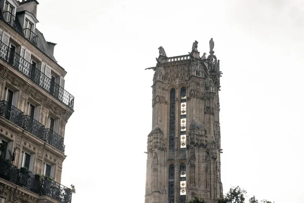 Κοντινό Πλάνο Του Πύργου Του Αγίου Ιακώβου Στο Παρίσι Γαλλία — Φωτογραφία Αρχείου
