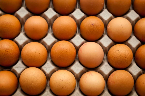 Крупним Планом Коричневі Яйця Яєчній Коробці — стокове фото