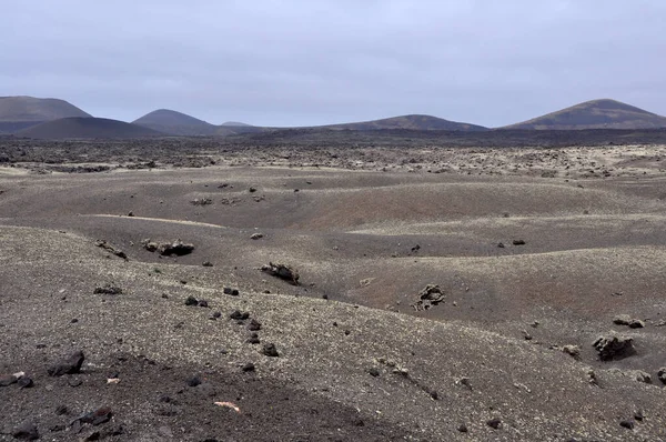 Spanyol Kanarya Adası Lanzarote Nin Çorak Volkanik Manzarası — Stok fotoğraf