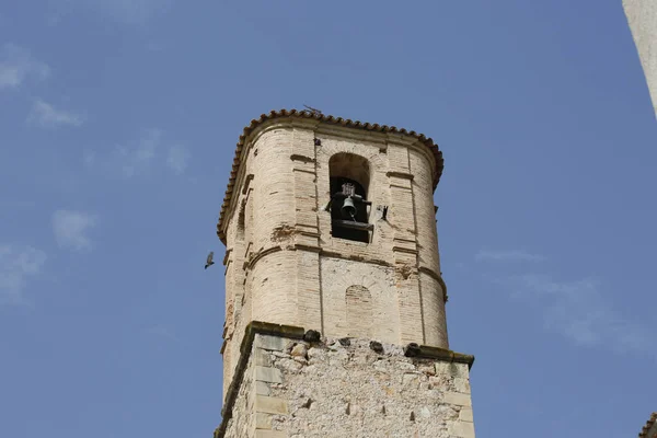 Dzwonek Kościelny Niebieskim Niebem Tle — Zdjęcie stockowe
