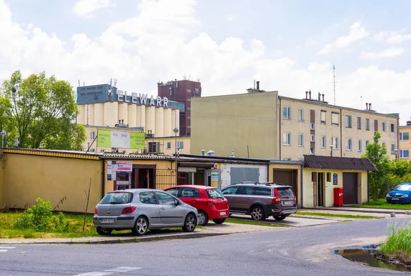 Gadki Poland Apr 2016 Parked Cars Front Apartment Blocks — Stock Photo, Image