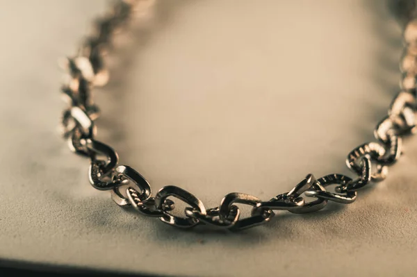 High Angle Shot Silver Chain Detail Isolated Background — Stock Photo, Image