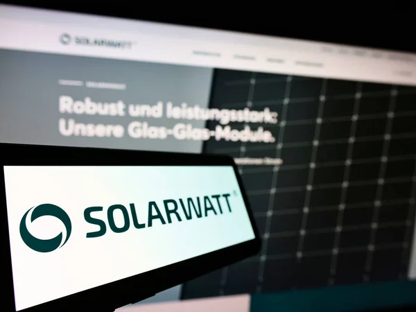 Stuttgart Německo Srpna 2021 Mobilní Telefon Logem Německé Solární Společnosti — Stock fotografie