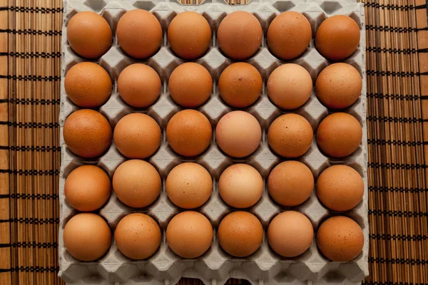 一张新鲜鸡蛋的特写照片 — 图库照片