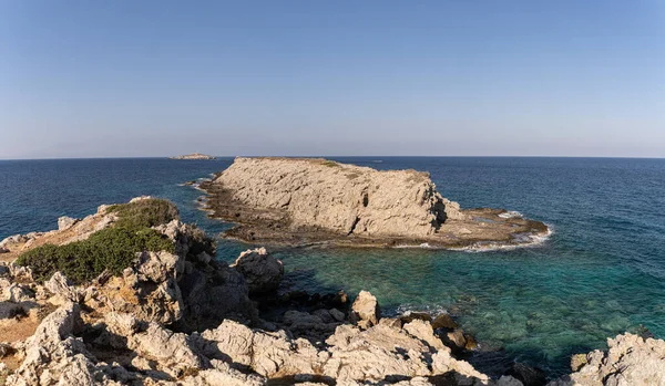 Скелясті Утворення Морі Північному Кіпрі — стокове фото