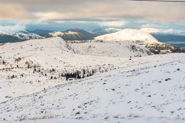 冬季沃尔达滑雪场的景色 — 图库照片