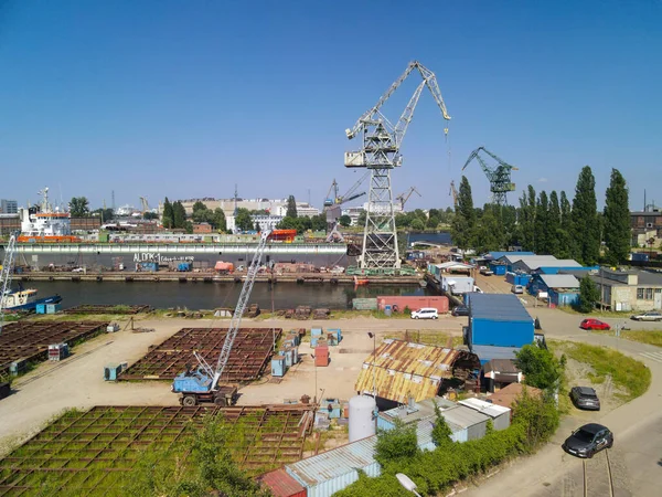 Gdansk Poland Jun 2021 Flygplansbutik För Fartygskranar Och Gamla Hamnen — Stockfoto