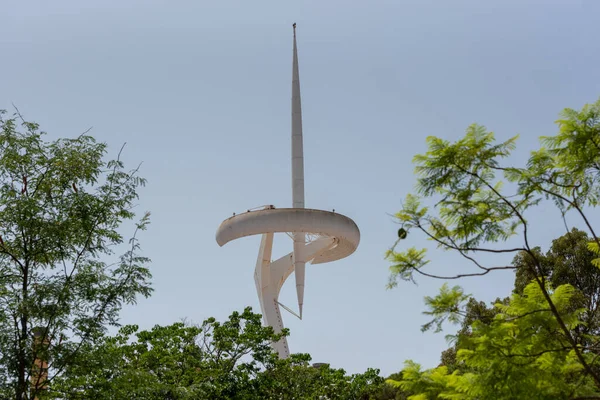 Barce España Agosto 2021 Torre Comunicaciones Montjuic Contra Cielo Gris — Foto de Stock