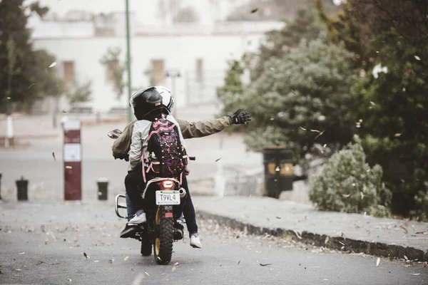 Zacatecas Mexiko April 2018 Einige Einheimische Fahren Mit Einem Motorrad — Stockfoto