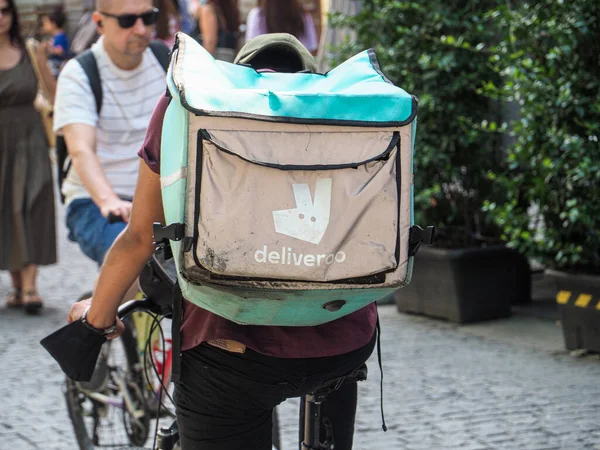 Milán Italia Ago 2021 Primer Plano Superficial Una Bolsa Ciclista — Foto de Stock