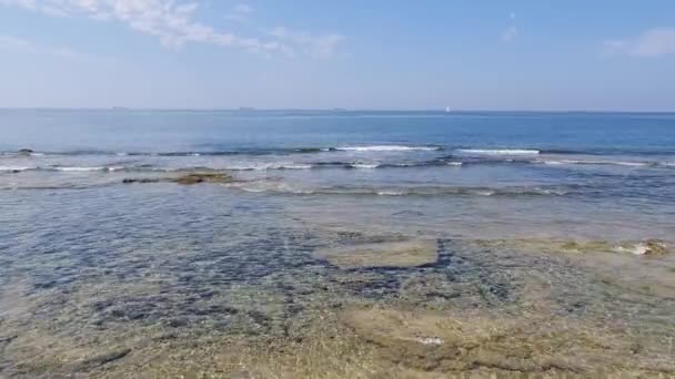Güzel Bir Sahil Manzarası — Stok video