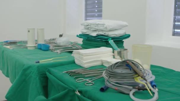 Πλάνα Από Κοντινά Πλάνα Νοσηλευτών Που Συλλέγουν Ιατρικά Όργανα — Αρχείο Βίντεο