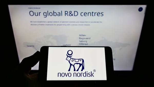 Stuttgart Germany Haziran 2021 Danimarkalı Ilaç Şirketi Novo Nordisk Logosunu — Stok fotoğraf