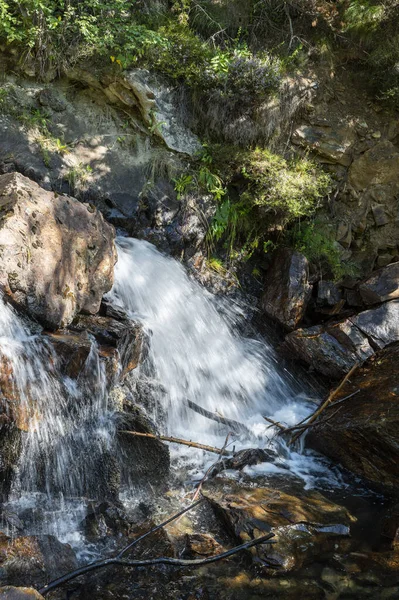 Cachoeira Floresta Andorra — Fotografia de Stock