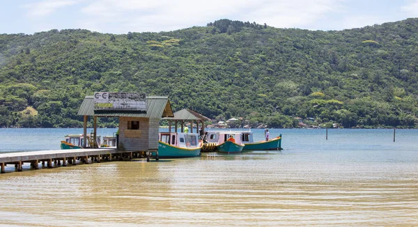 Florianopolis Brasil 2021 Muelle Para Barcos Para Transporte Personas — Foto de Stock